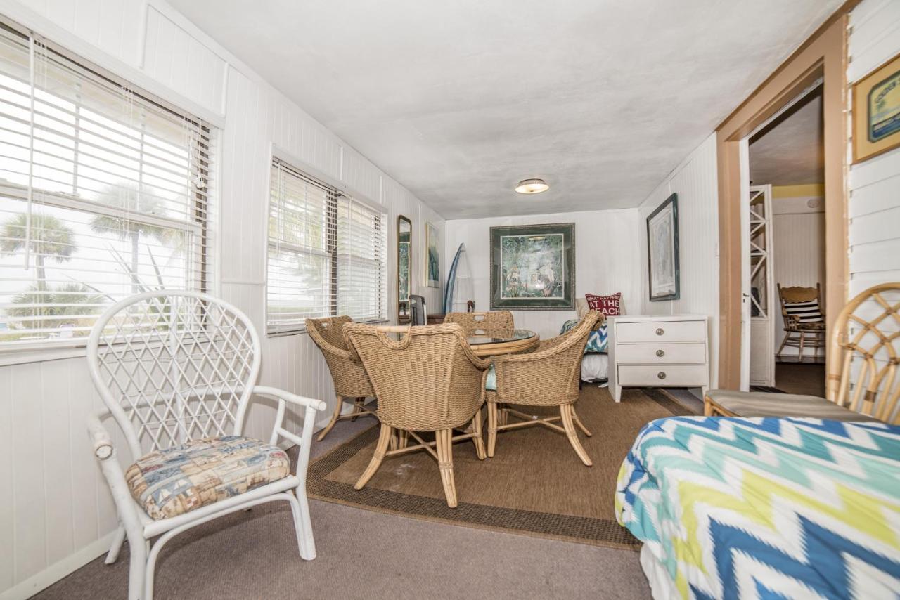 Sun N Fun Beachfront Vacation Rentals Indian Shores Exteriör bild