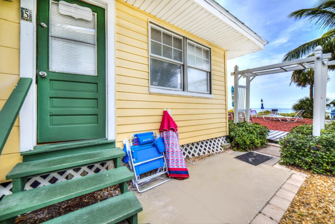 Sun N Fun Beachfront Vacation Rentals Indian Shores Exteriör bild