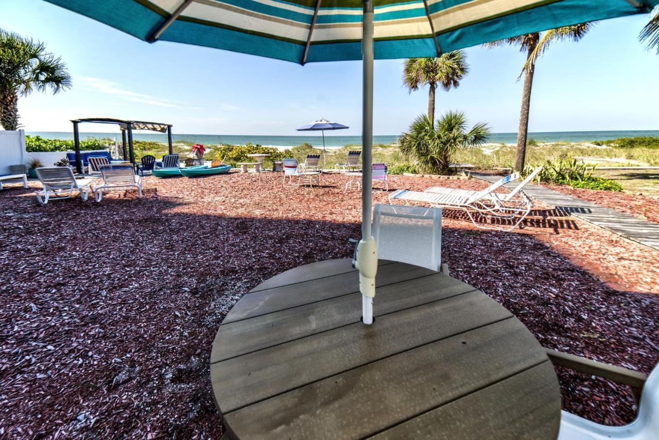 Sun N Fun Beachfront Vacation Rentals Indian Shores Exteriör bild