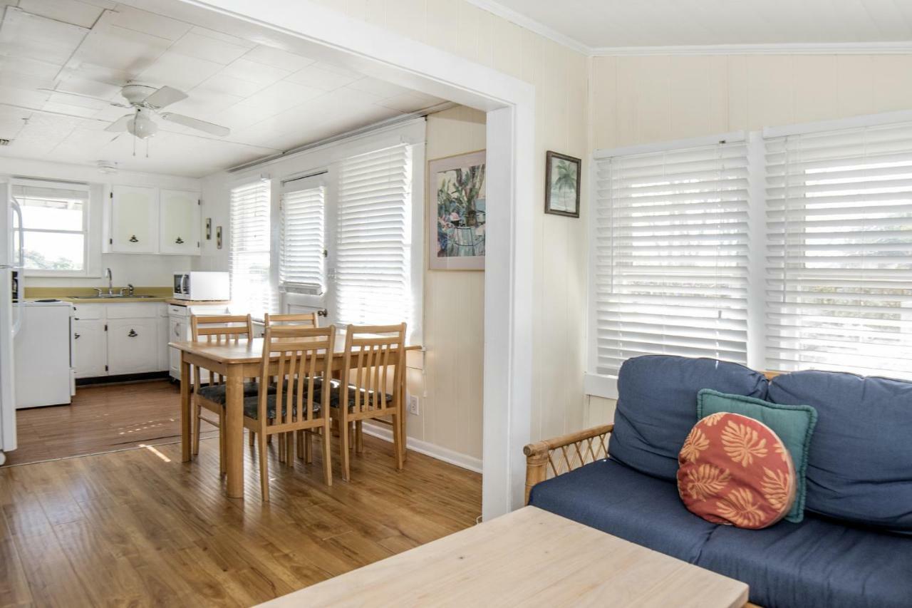 Sun N Fun Beachfront Vacation Rentals Indian Shores Exteriör bild